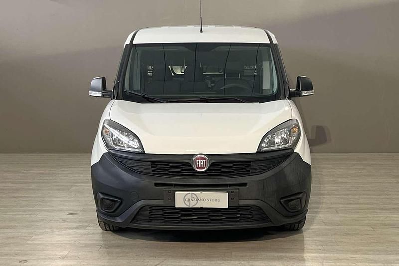 Usata Fiat Doblò S 95 CV (69 kW) 2019 Bianco Monovolume