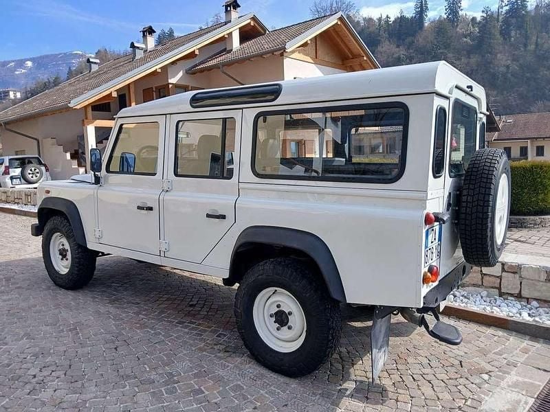 Usata Land Rover Defender S 122 CV (89 kW) 2007 Station wagon