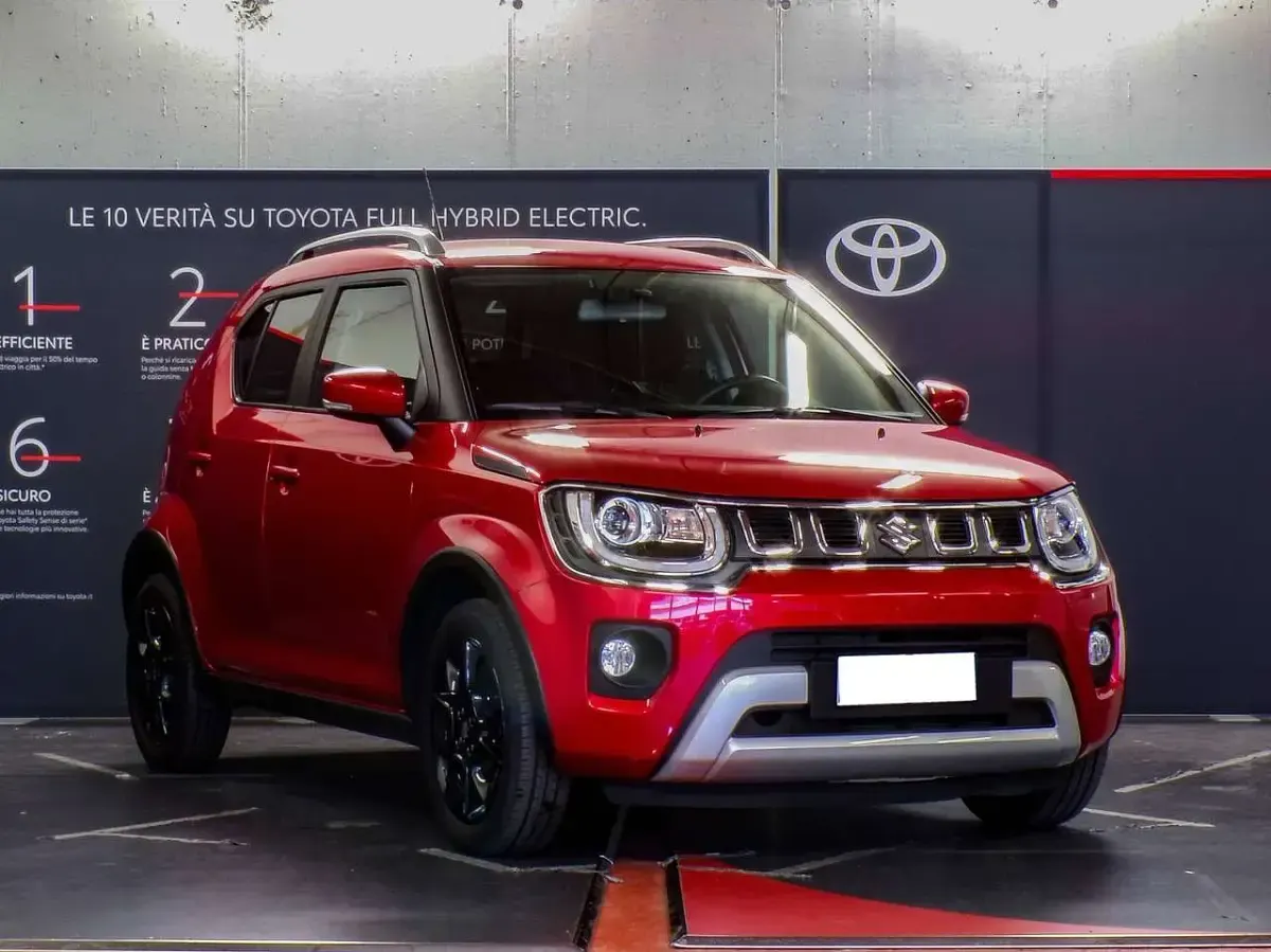 Usata Suzuki Ignis 83 CV (61 kW) 2024 Rosso SUV