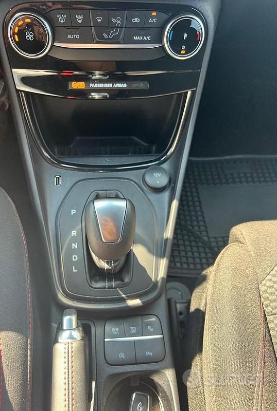 Usata Ford Puma ST-Line 125 CV (91 kW) 2023 Nero Utilitaria