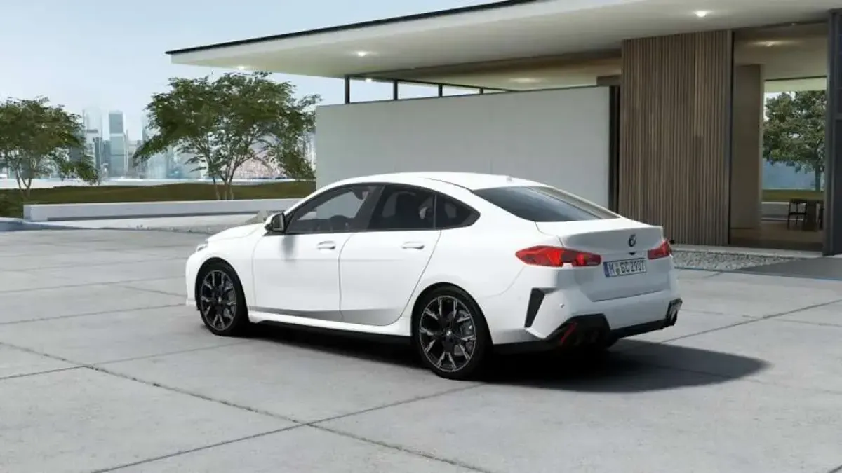 Nuova BMW 218 Gran Coupé M Sport 150 CV (110 kW) 2025 Brooklyn grey metallic Coupé