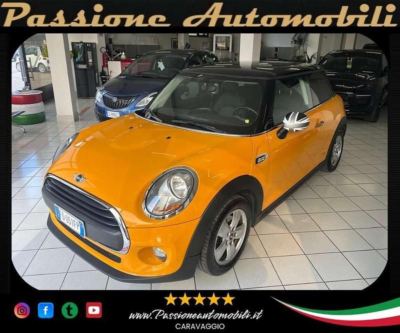 Usata Mini One D 95 CV (69 kW) 2016 Giallo Utilitaria