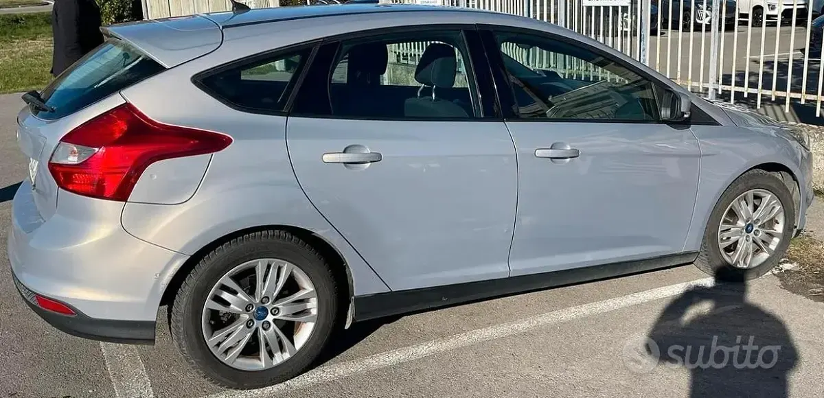 Usata Ford Focus 115 CV (84 kW) 2011 Berlina