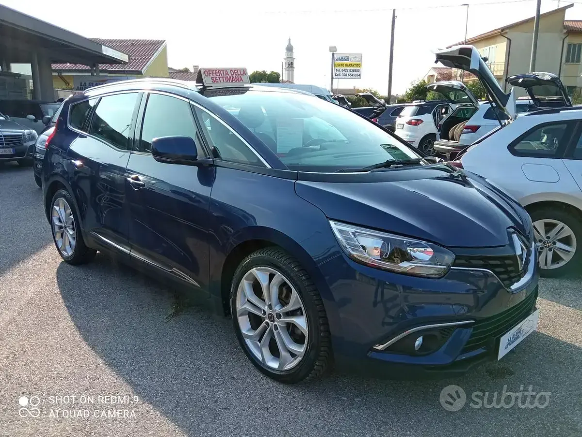 Usata Renault Grand Scénic IV 120 CV (88 kW) 2020 Blu Monovolume