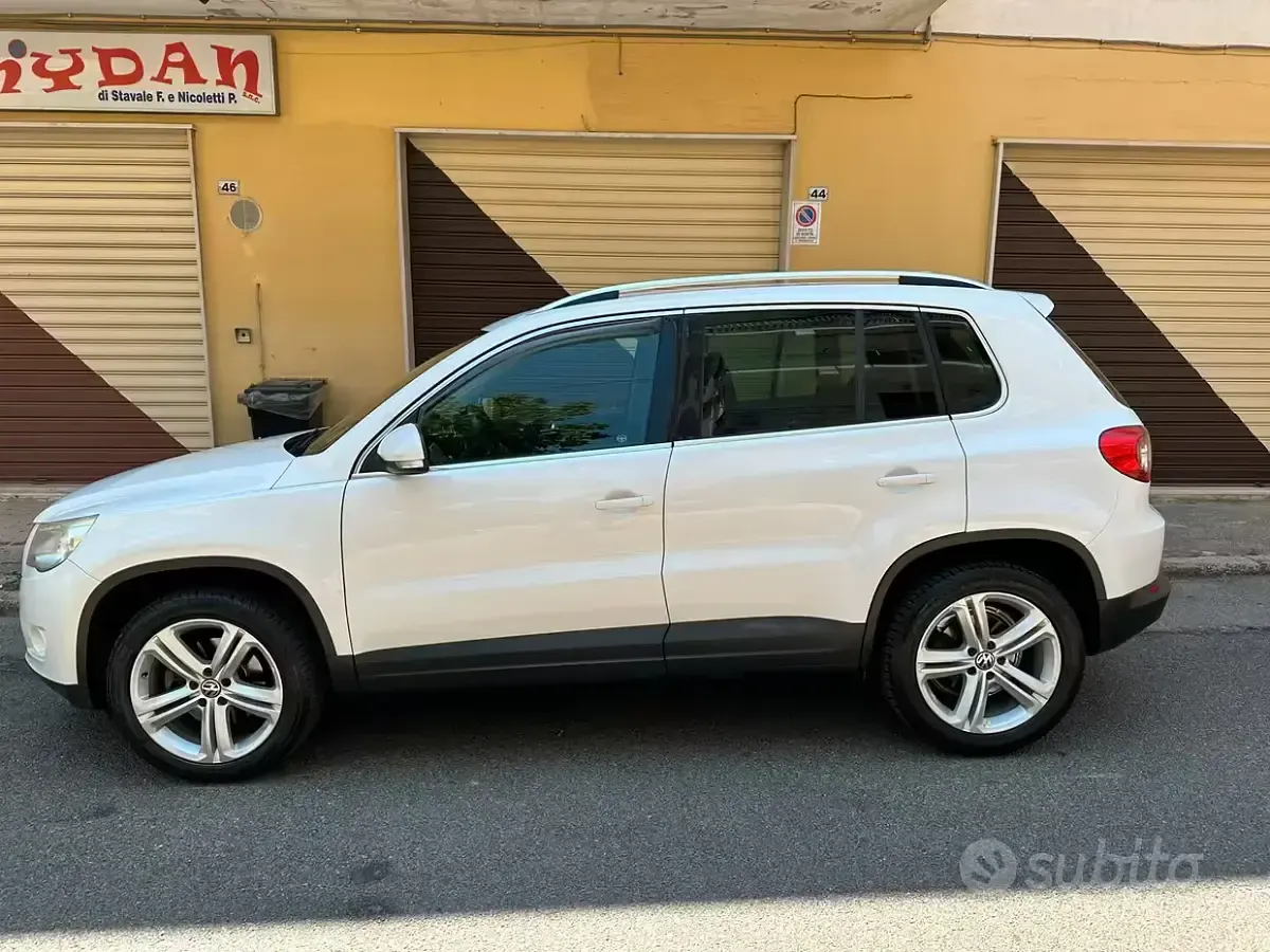 Usata VW Tiguan 140 CV (102 kW) 2009 Bianco SUV