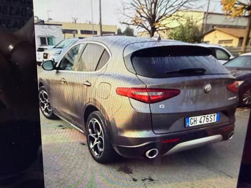Usata Alfa Romeo Stelvio Ti 210 CV (154 kW) 2021 Grigio SUV