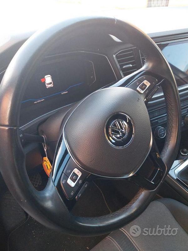 Usado VW T-Roc 150 CV (110 kW) 2019 Blanco SUV