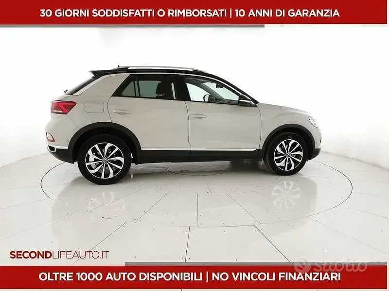 Usata VW T-Roc Style 150 CV (110 kW) 2022 Grigio SUV