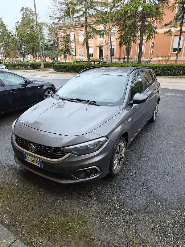 Usata Fiat Tipo Lounge 120 CV (88 kW) 2020 Station wagon