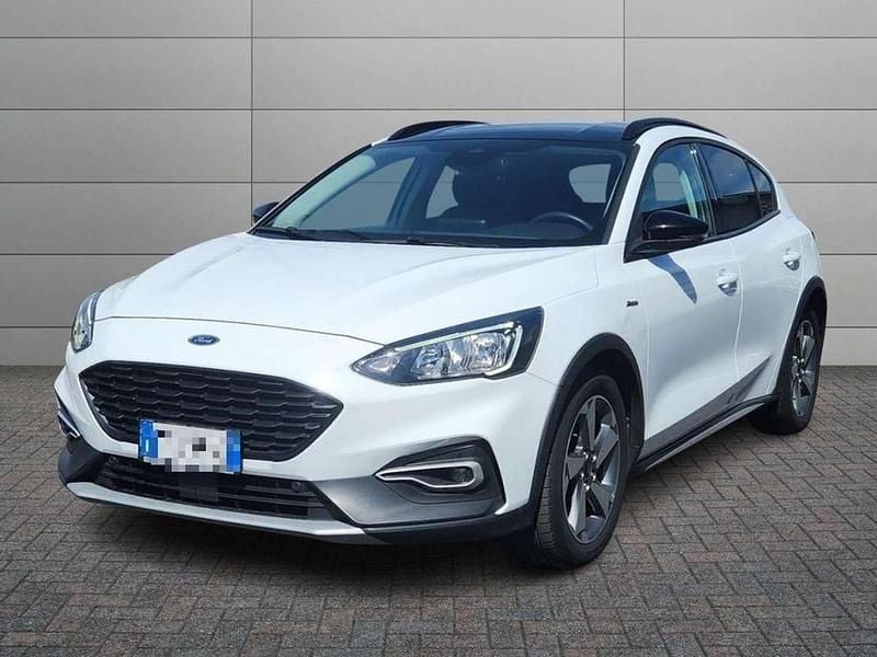 Usata Ford Focus Active 125 CV (91 kW) 2019 Bianco Berlina