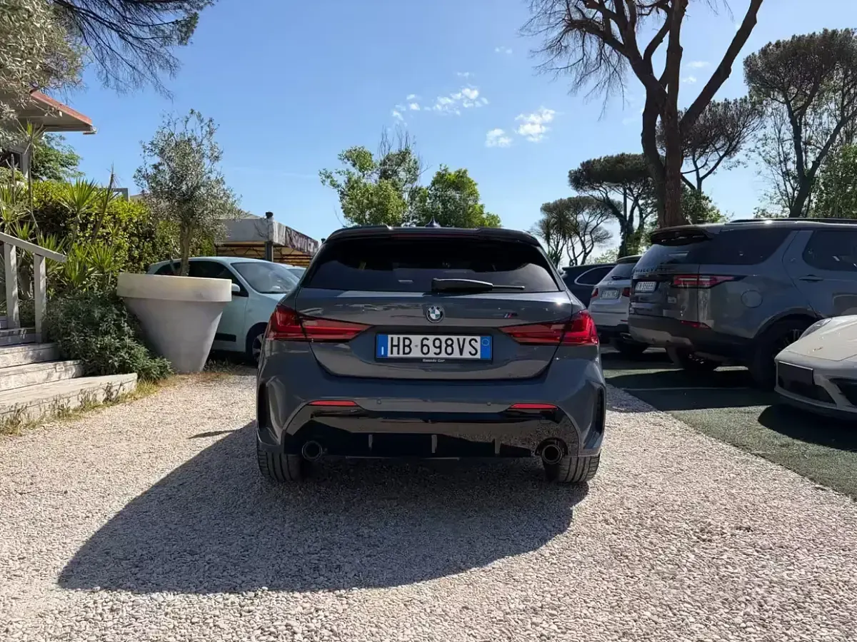 Usata BMW 120 M Sport 190 CV (139 kW) 2021 Grigio Utilitaria