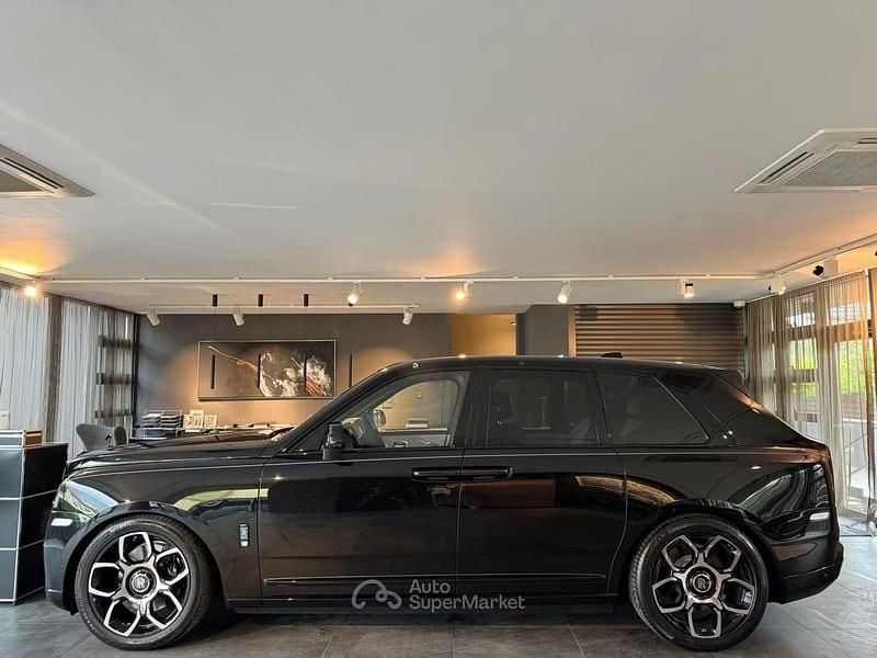 Usata Rolls Royce Cullinan 600 CV (441 kW) 2024 Nero SUV