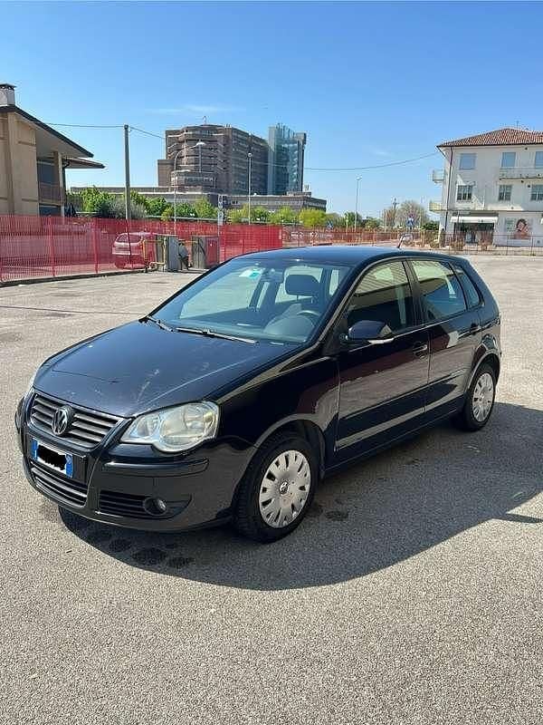 Usata VW Polo Comfortline 75 CV (55 kW) 2007 Nero Utilitaria