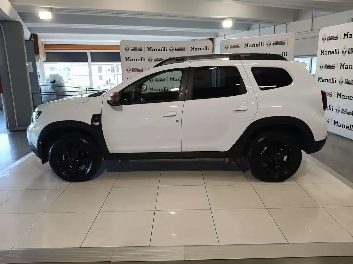 Usata Dacia Duster Extreme 101 CV (74 kW) 2023 Bianco SUV