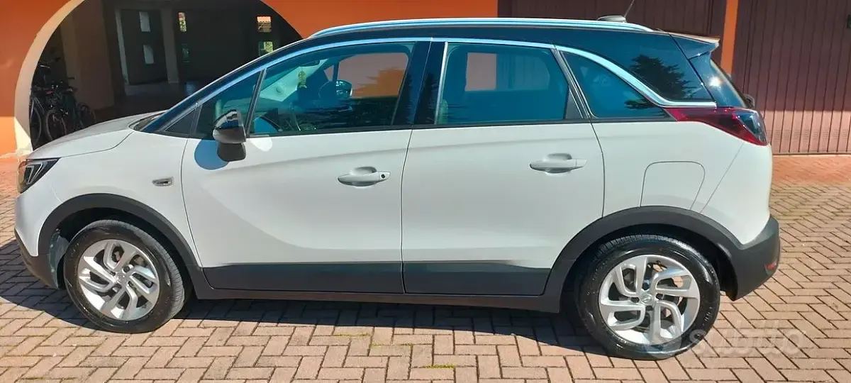 Usata Opel Crossland 83 CV (61 kW) 2020 Bianco SUV