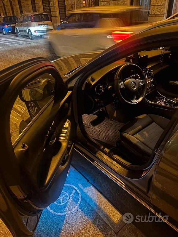 Usata Mercedes C220 170 CV (125 kW) 2016 Grigio Station wagon