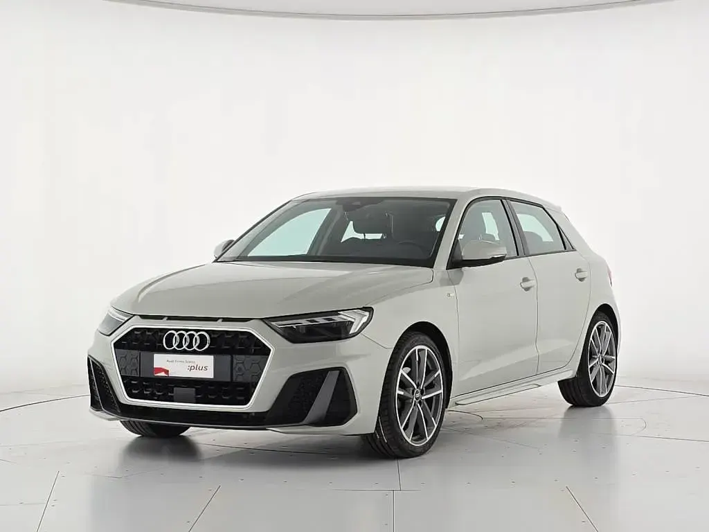 Usata Audi A1 Sportback S-Line 150 CV (110 kW) 2023 Utilitaria