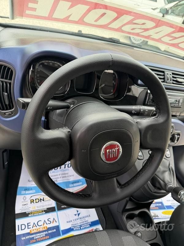 Usata Fiat Panda Easy 74 CV (54 kW) 2015 Grigio Utilitaria