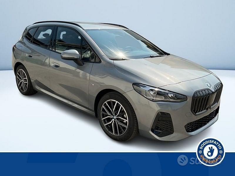 Usata BMW 218 M Sport 150 CV (110 kW) 2025 Grigio Station wagon