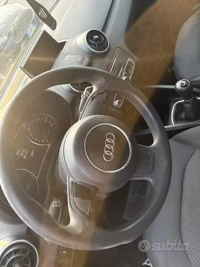 Usata Audi A1 90 CV (66 kW) 2018 Nero Berlina