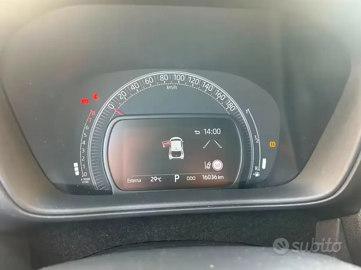 Usata Toyota Aygo X 72 CV (52 kW) 2024 SUV