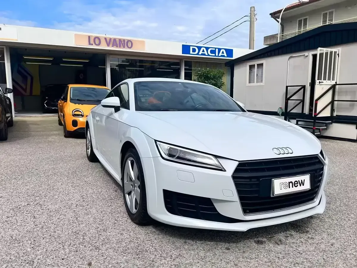 Second-hand Audi TT Ambiente 184 CP (135 kW) 2016 Alb Coupe