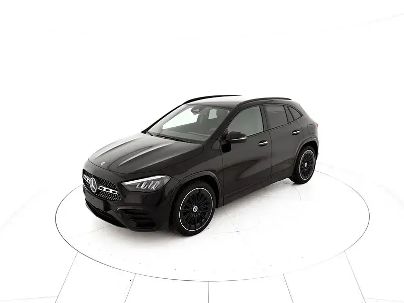 Nuova Mercedes GLA180 AMG line 136 CV (100 kW) 2026 Nero SUV