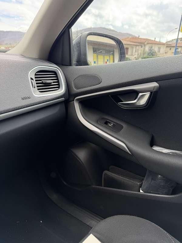 Usata Volvo V40 CC Summum 150 CV (110 kW) 2014 Station wagon