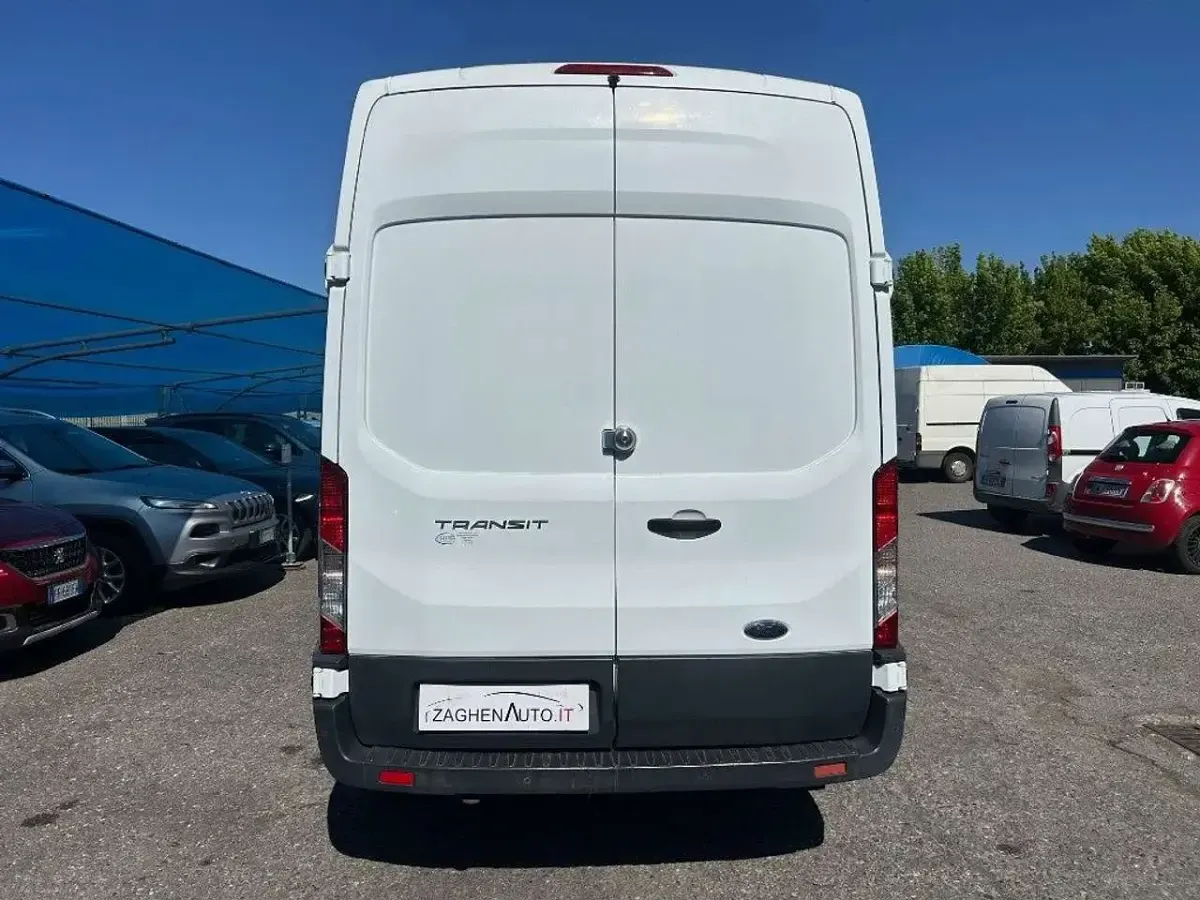 Usata Ford Transit 131 CV (96 kW) 2018 Bianco Furgone