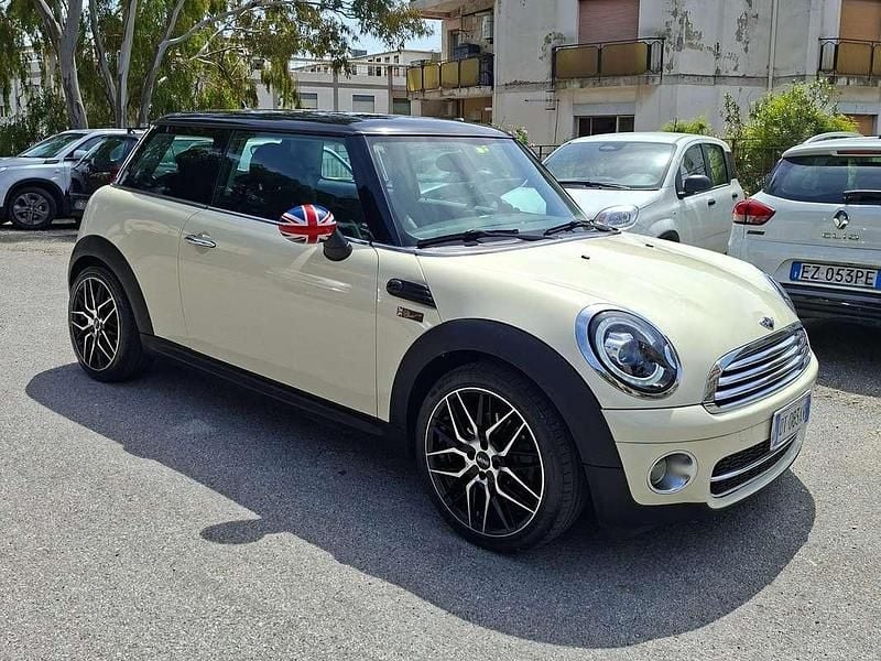 Occasion Mini Cooper D 109 ch (80 kW) 2009 Beige Citadine