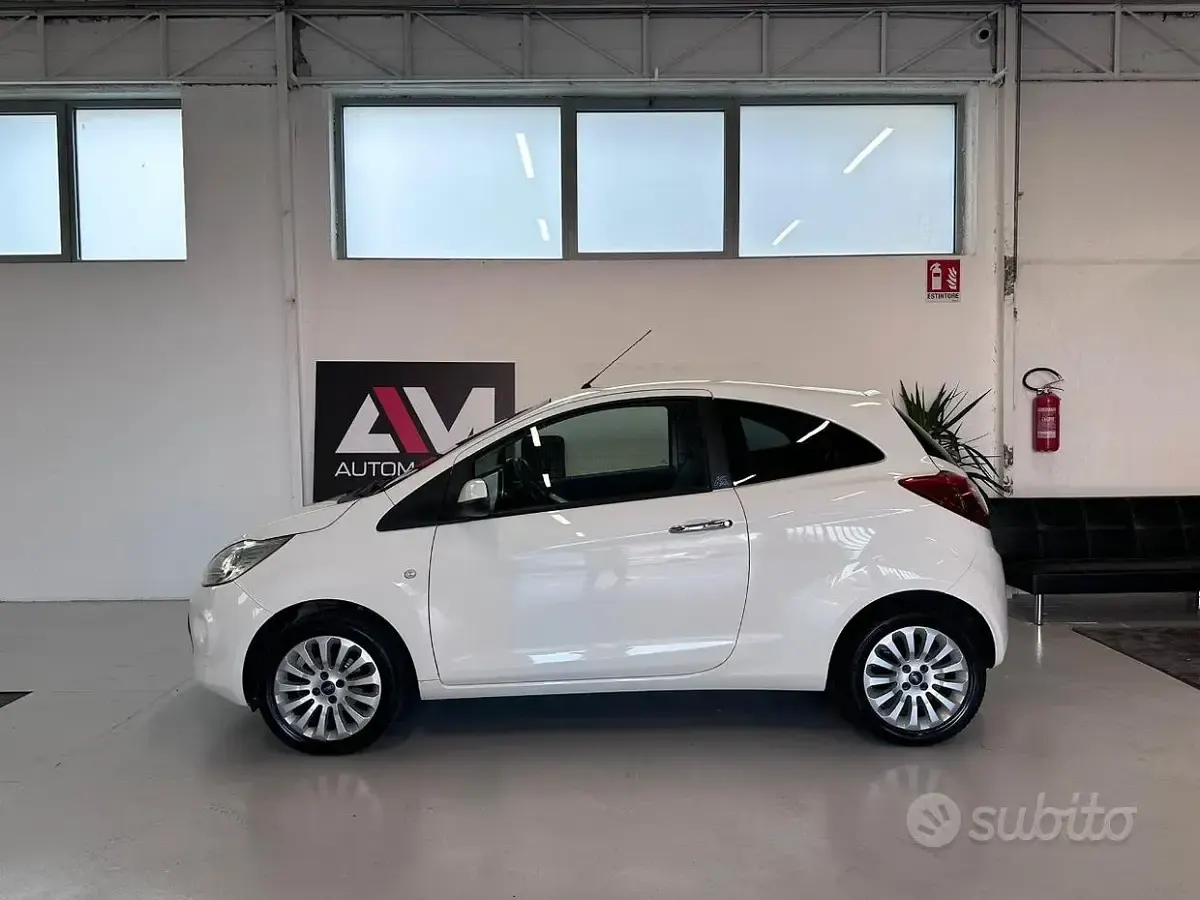 Usata Ford Ka Titanium S 69 CV (50 kW) 2013 Bianco Utilitaria