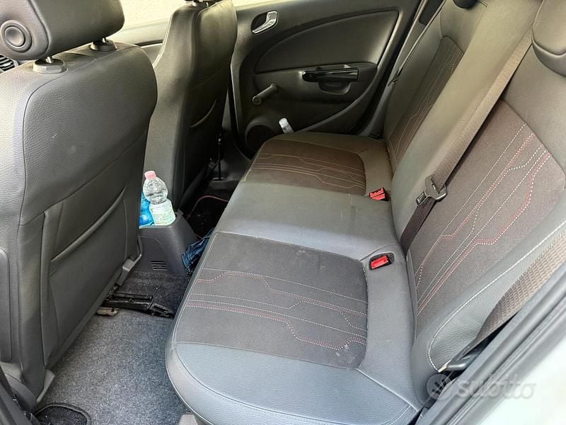Usata Opel Corsa 2013 Bianco Berlina