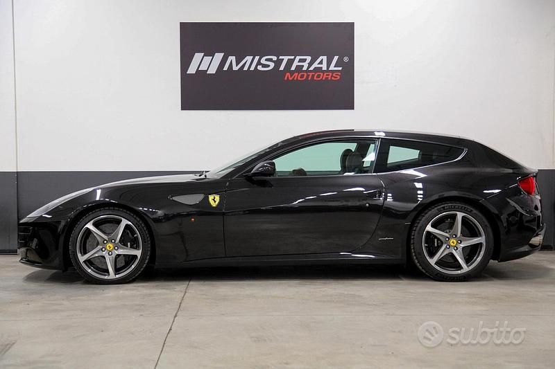 Usata Ferrari FF 660 CV (485 kW) 2014 Nero Station wagon