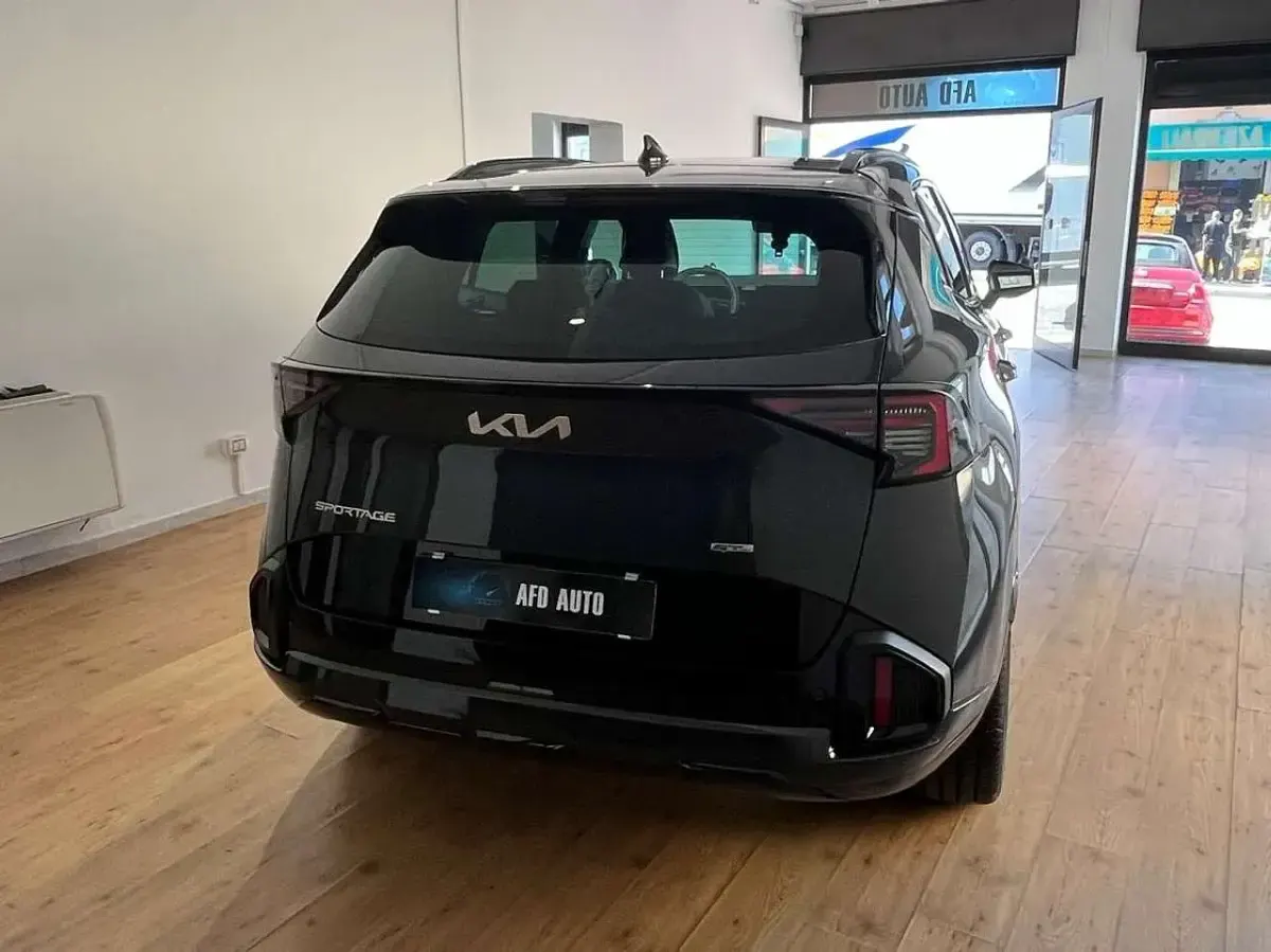 Nuova Kia Sportage GT-Line 179 CV (131 kW) 2026 Penta metal SUV