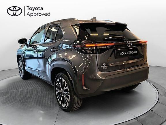 Usata Toyota Yaris Cross Lounge 115 CV (84 kW) 2023 Grigio SUV