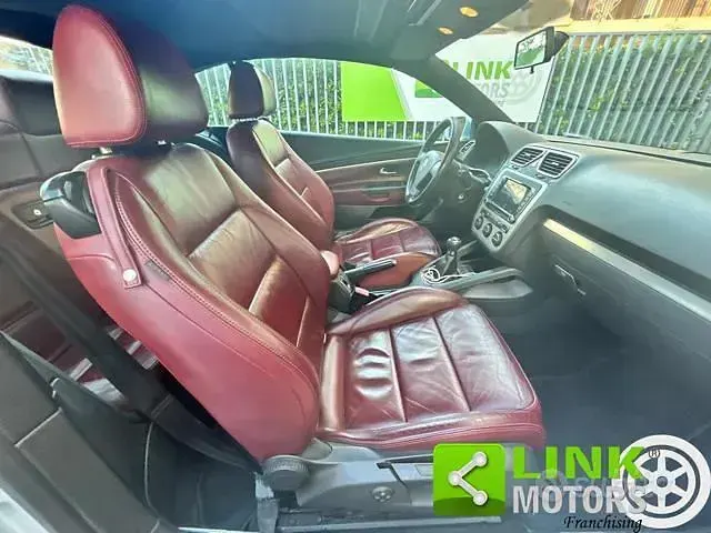 Usata VW Eos 140 CV (102 kW) 2006 Grigio Cabrio