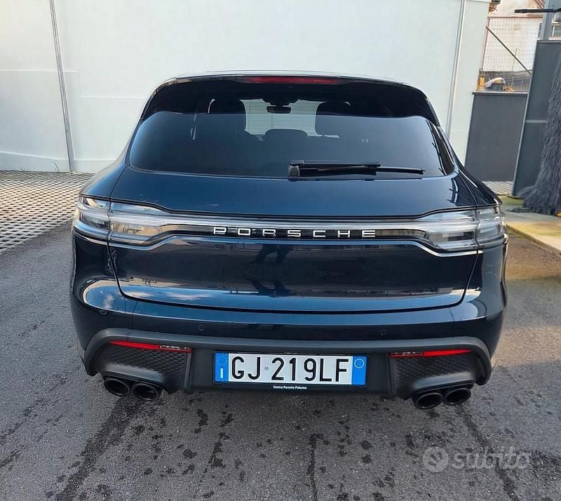 Usata Porsche Macan Sport 265 CV (194 kW) 2022 Blu SUV