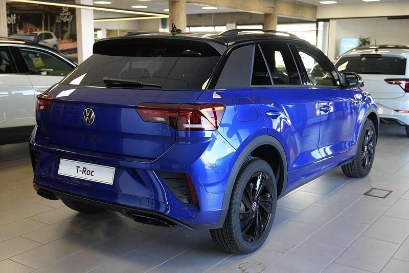 Usata VW T-Roc R-line Plus 116 CV (85 kW) 2024 Lapiz blue SUV