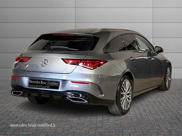 Usata Mercedes CLA200 Shooting Brake 150 CV (110 kW) 2020 Grigio scuro Station wagon