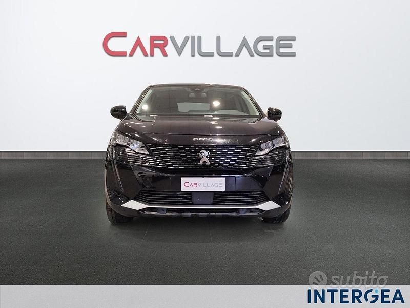 Usata Peugeot 3008 Business-Line 130 CV (95 kW) 2021 Nero SUV