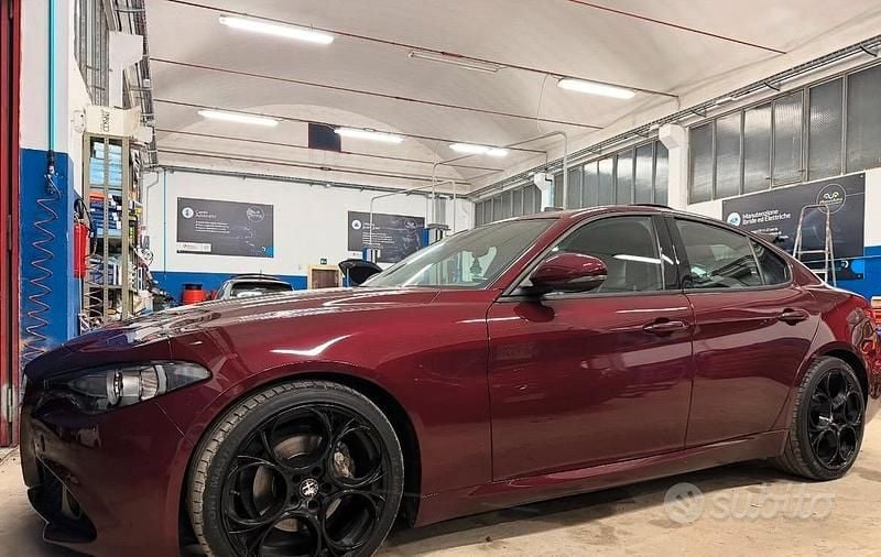 Usata Alfa Romeo Giulia 150 CV (110 kW) 2017 Berlina
