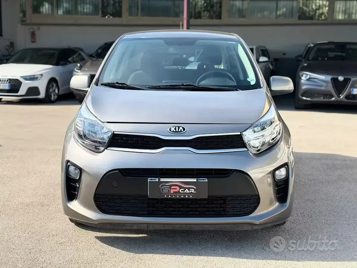 Usata Kia Picanto City 65 CV (47 kW) 2018 Grigio Utilitaria