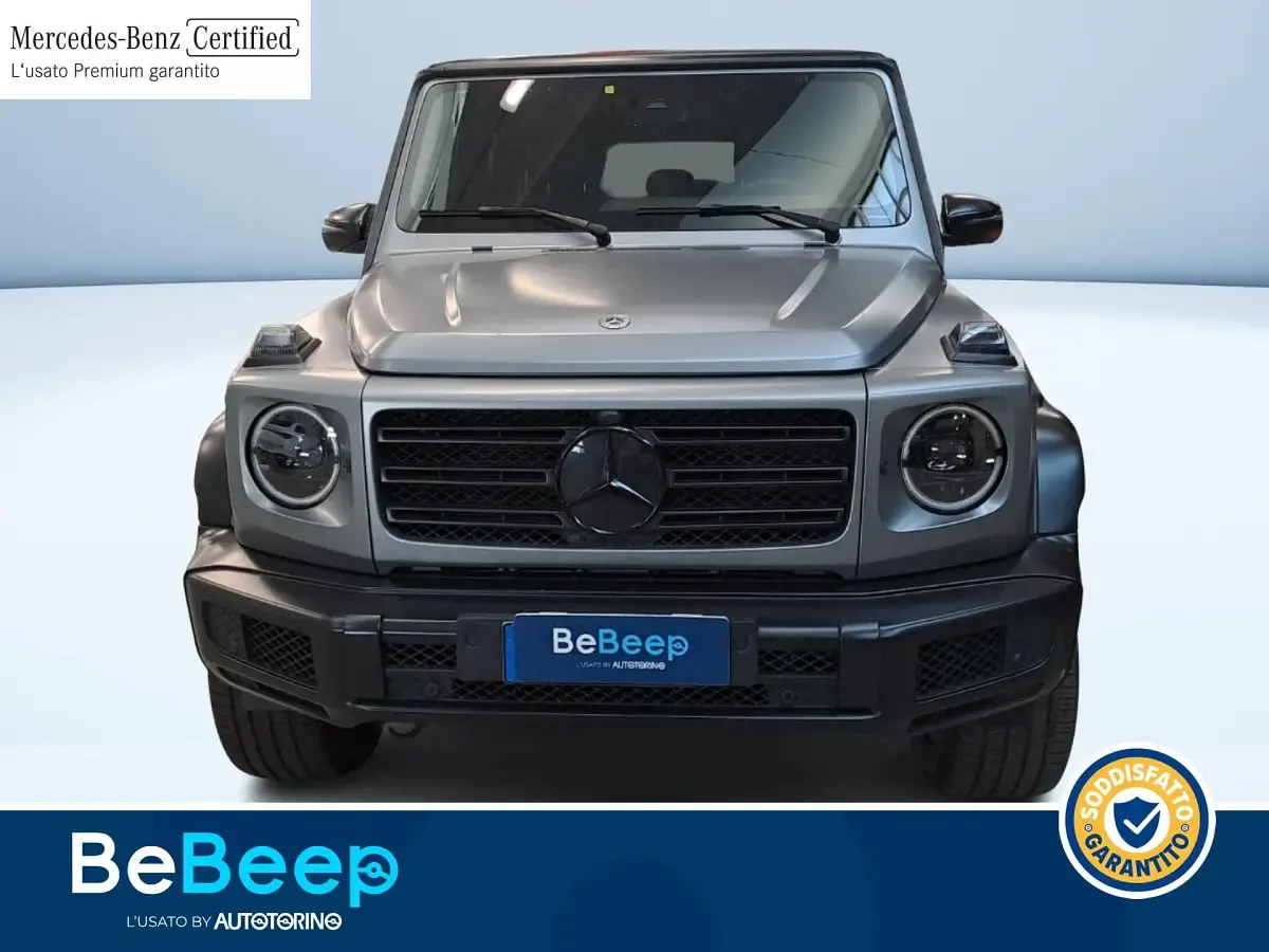 Usata Mercedes G400 AMG line 330 CV (242 kW) 2023 Grigio pastello SUV