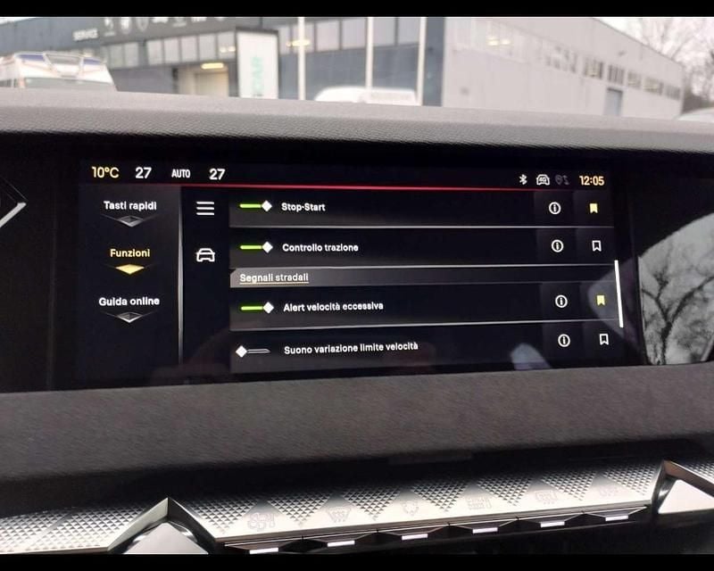 Nuova DS Automobiles DS4 131 CV (96 kW) 2025 Grigio Berlina