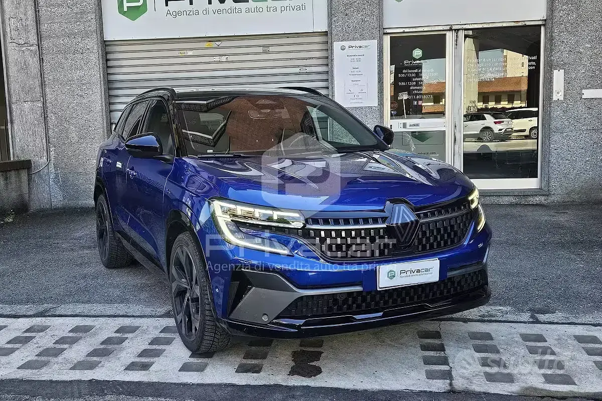 Usata Renault Austral Iconic Esprit Alpine 200 CV (147 kW) 2023 Blu SUV
