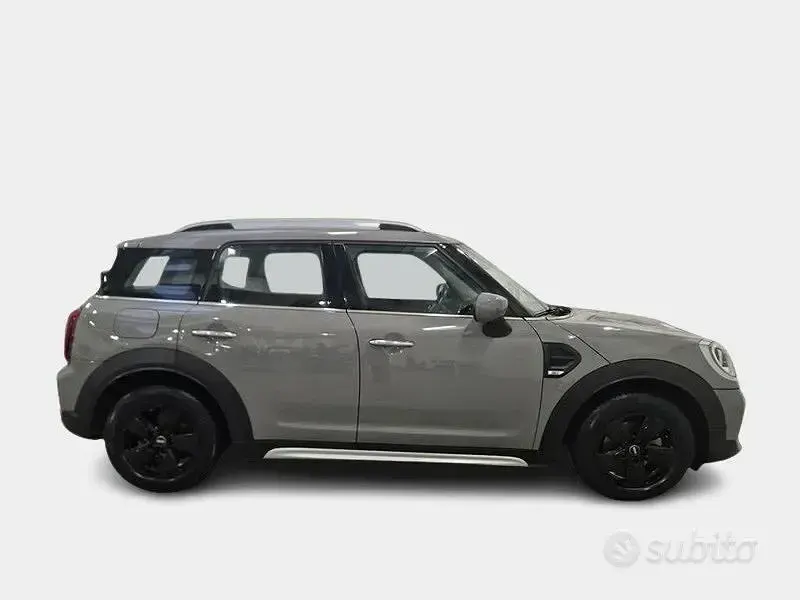 Usata Mini One D Countryman Business 116 CV (85 kW) 2020 Grigio SUV