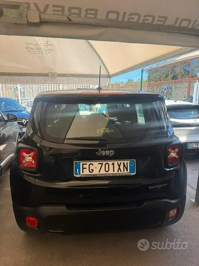 Usata Jeep Renegade Longitude 120 CV (88 kW) 2016 Nero SUV
