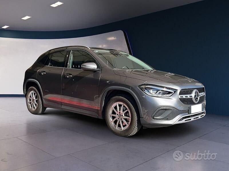 Begagnad Mercedes GLA180 Business 116 HK (85 kW) 2022 Other SUV
