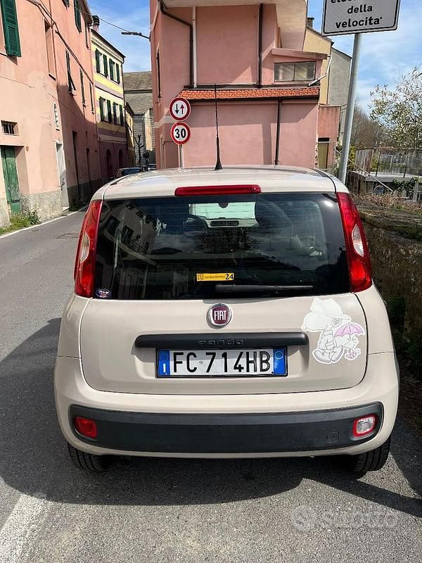 Usata Fiat Panda 70 CV (51 kW) 2016 Marrone Utilitaria