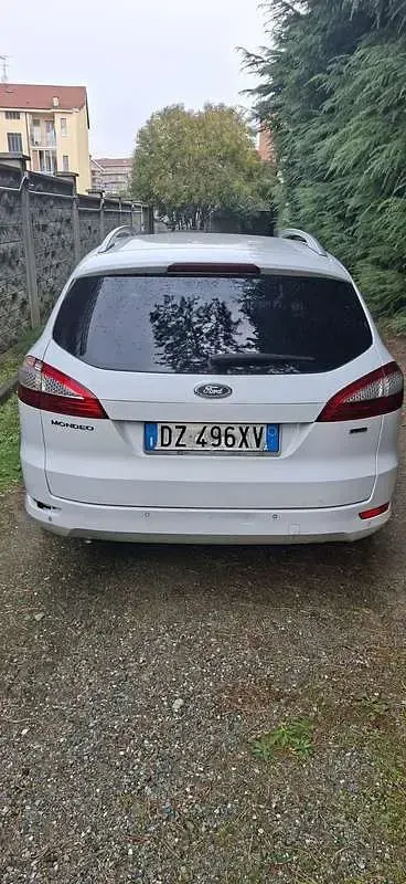 Usata Ford Mondeo Titanium 140 CV (102 kW) 2010 Station wagon
